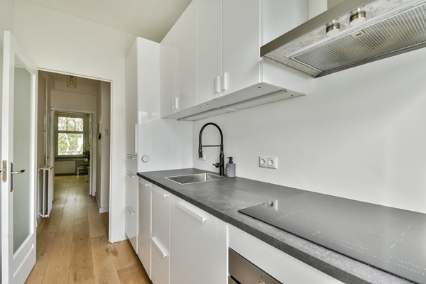 Medium property photo - Willem de Zwijgerlaan 126-3, 1056 JV Amsterdam